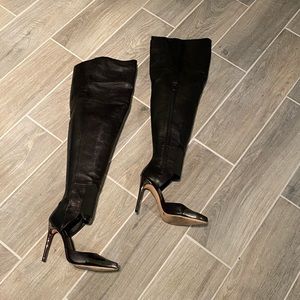 BCBGMAXAZRIA ma-Concorde